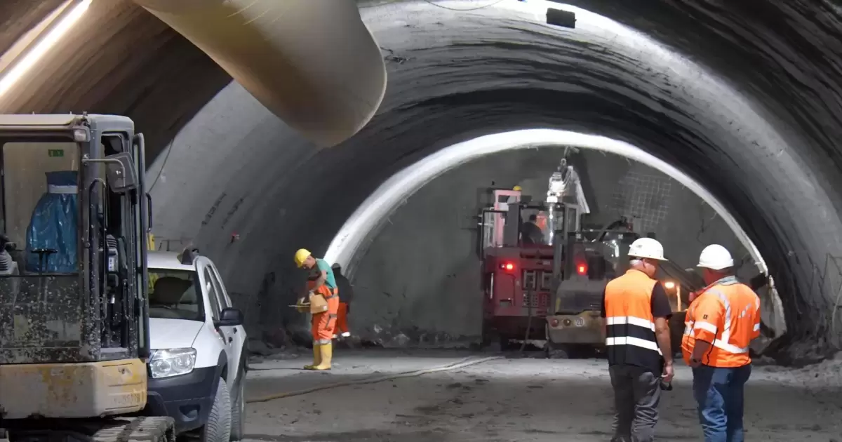 Ortsumgehung: Tunnelbauer feiern mit Bevölkerung den Durchschlag - Imsweiler  - DIE RHEINPFALZ