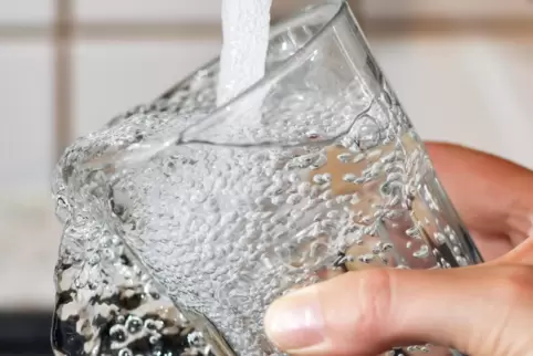 Eine Trinkwasseranalyse kostet jeweils 250 Euro. 