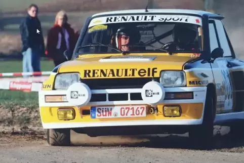 Dieter Mohr und der R5 Turbo, der bei der Rallye SÜW als Vorauswagen eingesetzt wird. 