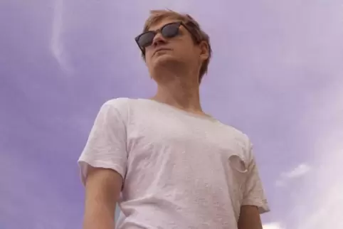 Der 29-jährige Lauterer Dave Nellessen ist Sänger, Gitarrist und Songwriter. Außerdem betätigt er sich erfolgreich als Produzent