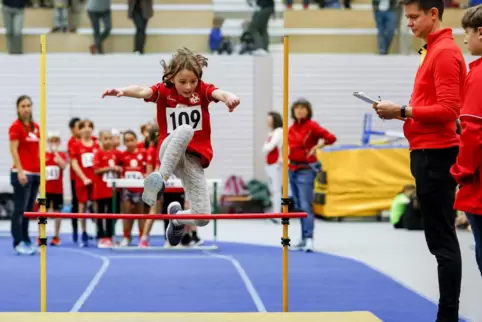 Die Kaiserslauterer Barbarossahalle ist wieder einmal Austragungsortder Leichtathletik-Wettkämpfe.