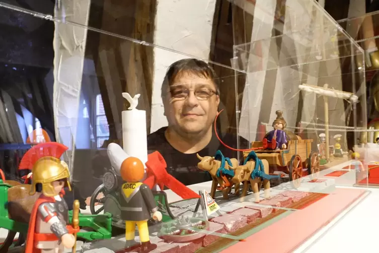 Macher der Playmobil-Ausstellung, Peter Linn aus Böhl-Iggelheim