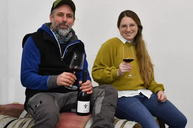 Karsten und Anne Peter haben sich am Dürkheimer Neuberg ein Weindomizil ganz nach ihren Vorstellungen eingerichtet. 