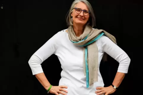 Zeichnet warmherzige Figuren: Louise Penny. 