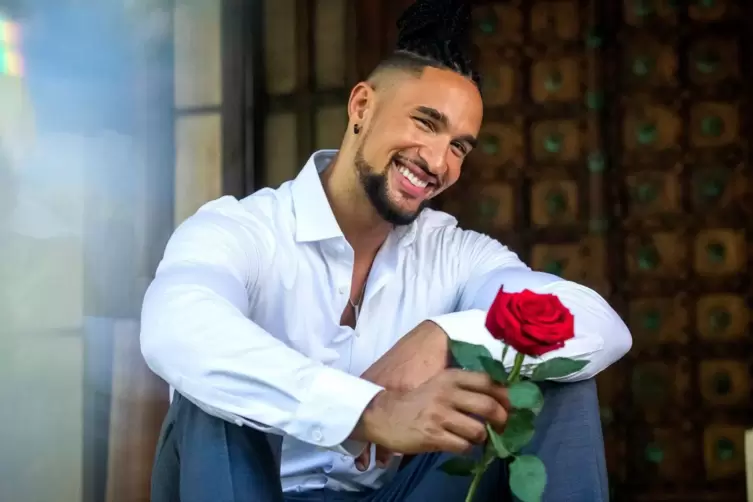 Der 32-j&auml;hrige David Jackson ist der 13. Bachelor. 