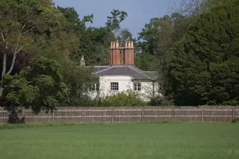 Harry und Meghan hatten Frogmore Cottage nach ihrer Hochzeit im Jahr 2018 von der inzwischen gestorbenen Queen Elizabeth II. als