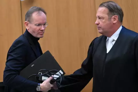 Ex-Wirecard-Chef Markus Braun (links) mit seinem Anwalt Alfred Dierlamm. 