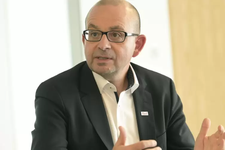 Kaufm&auml;nnischer TWL-Vorstand: Dieter Feid.