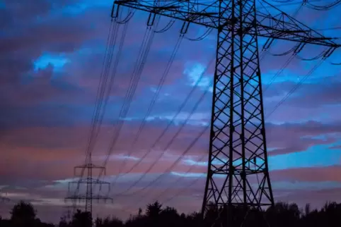 Auch Cyber-Kriminalität stelle eine Gefahr für unsere Energieversorgung dar, sagt Steffen Antweiler. Auch Cyber-Kriminalität stelle eine Gefahr für unsere Energieversorgung dar, sagt Steffen Antweiler.