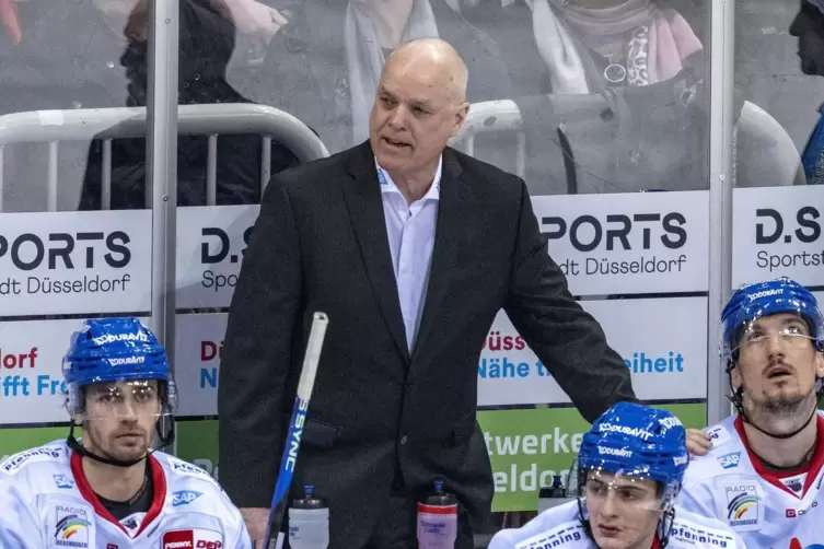 Endlich wieder zufrieden mit seinem Team: Trainer Bill Stewart. 