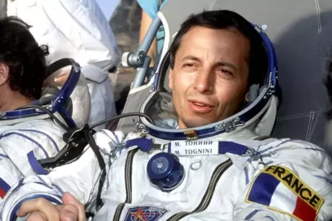 Der französische Astronaut Michel Tognini (rechts). 