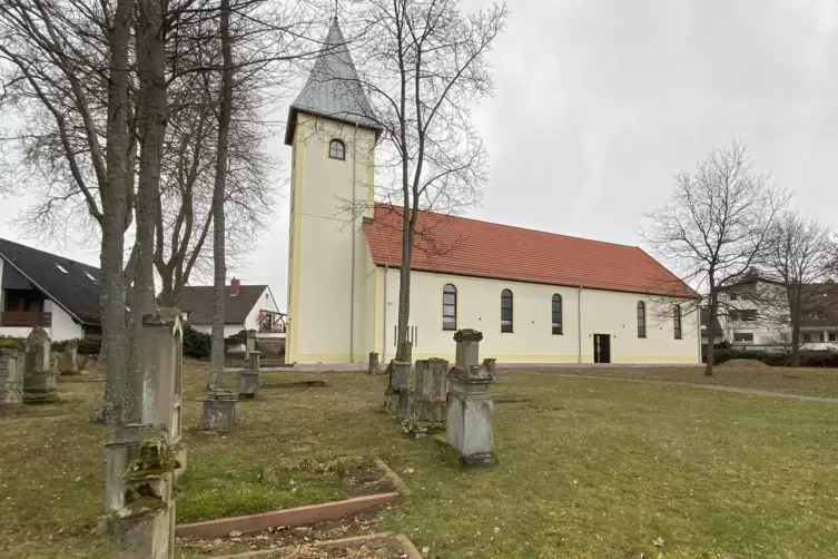 Neuer Kirchenbau an altem Standort: Das Kolumbarium wurde auf den Fundamenten eines 1214 erstmals urkundlich erw&auml;hnten Gotteshau