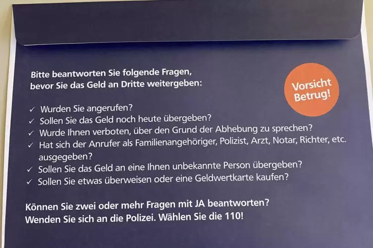 Wer zwei der Fragen mit Ja beantworten kann, sollte die Polizei informieren. 