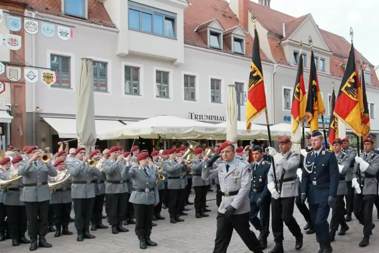 2015 verabschiedete sich die Bundeswehr aus Speyer. 