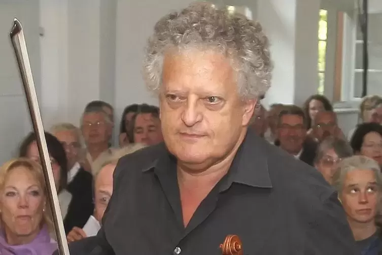 Irvine Arditti, Primarius des nach im benannten Quartetts.