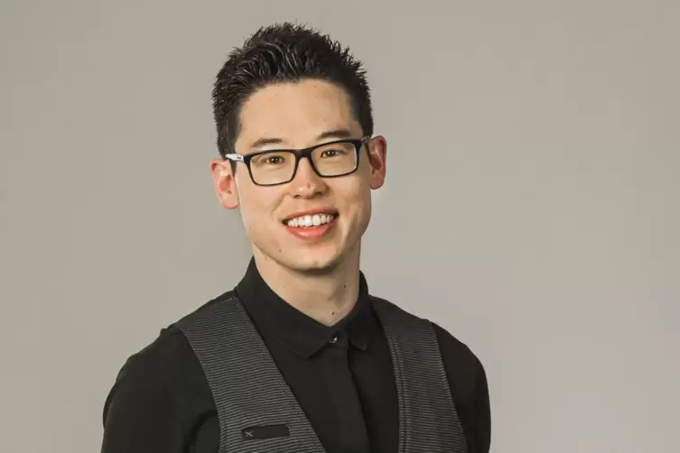 Dennis-Kenji Kipker (36) ist Rechtswissenschaftler und Professor f&uuml;r IT-Sicherheitsrechts an der Universit&auml;t Bremen.