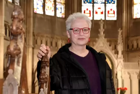 In der Gedächtniskirche: Birgit Weindl bildet Kirchenführer aus. 
