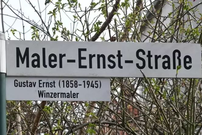 Die Maler-Ernst-Straße soll ab dem 1. Januar Rudolph-Christmann-Straße heißen.