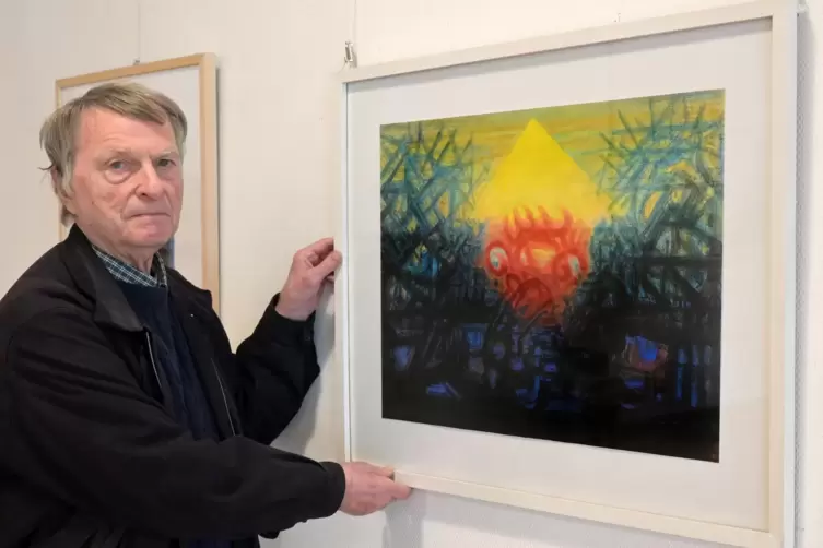 Im Lingenfelder Kunstverein: Sigbert Merx mit einem seiner Bilder.