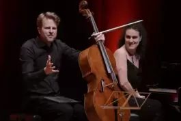 Mussten am Samstagabend zu zweit auskommen: Cellist Julian Steckel und Pianistin Kiveli Dörken.