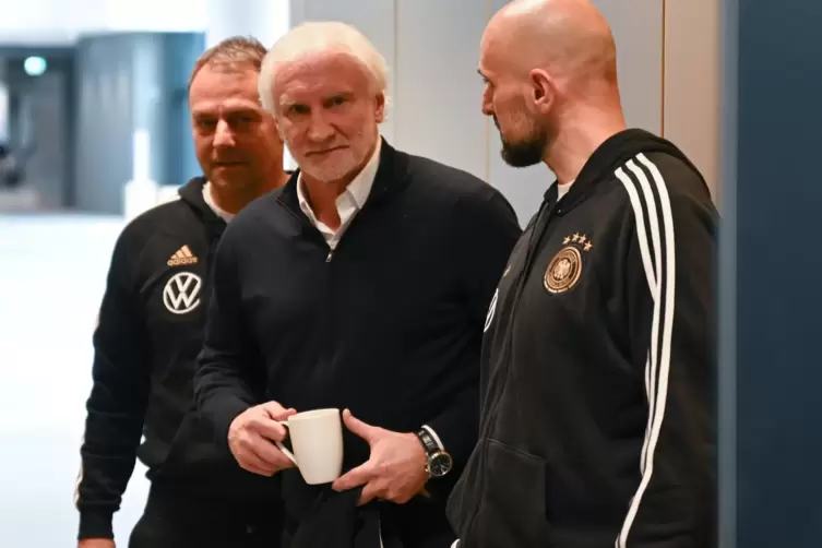 Ein lockeres Zusammensein ist auch f&uuml;r Dienstagabend geplant. 