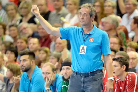 Ein Trainerfuchs: Rolf Brack. 