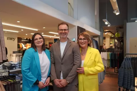 Eine Familie mit großem Faible für Mode: Bernd Niebel führt das Haus in der dritten Generation, an seiner Seite sind Ehefrau Car