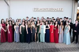 Die IGS Thaleischweiler-Fröschen hat am Freitagabend in Hornbach 46 Abiturienten verabschiedet. 