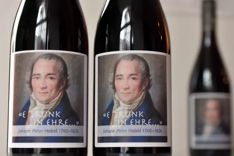 Das Bild von Johann Peter Hebel ziert die Etiketten einer Sonderedition von Weinen aus dem Markgräfler Land. Die Weine wurden zu