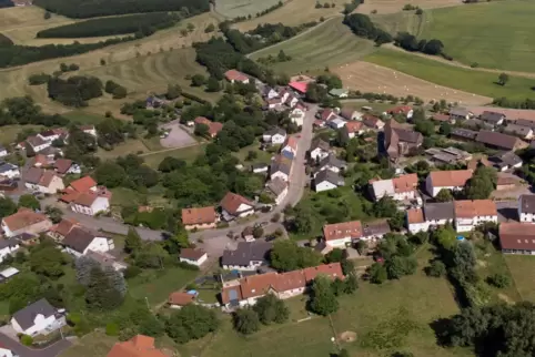 Der Gemeinderat hat sich mit zwei Anträgen für Freiflächen-Photovoltaikanlagen befasst