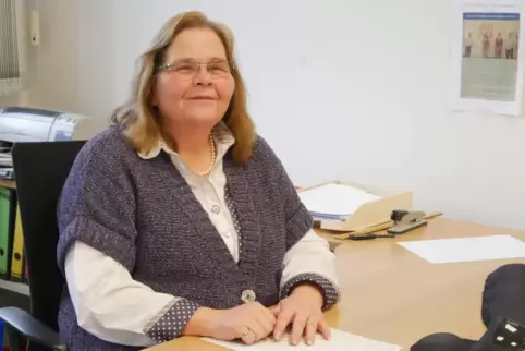 Gertrud Crammewar 43 Jahre lang Referatsleiterin für Finanzen bei der Verbandsgemeinde Winnweiler.