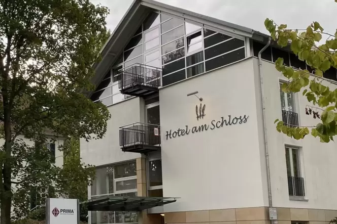 Ist ein Schmuckstück, für die Stadt aber auch eine finanzielle Belastung: das Rockenhausener Schlosshotel. Ist ein Schmuckstück, für die Stadt aber auch eine finanzielle Belastung: das Rockenhausener Schlosshotel.