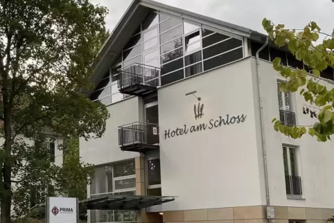 Ist ein Schmuckstück, für die Stadt aber auch eine finanzielle Belastung: das Rockenhausener Schlosshotel. Ist ein Schmuckstück, für die Stadt aber auch eine finanzielle Belastung: das Rockenhausener Schlosshotel.