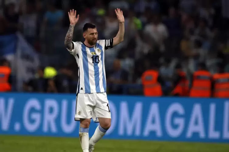 Vollbracht: Lionel Messi bejubelt seinen Jubiläumstreffer. 