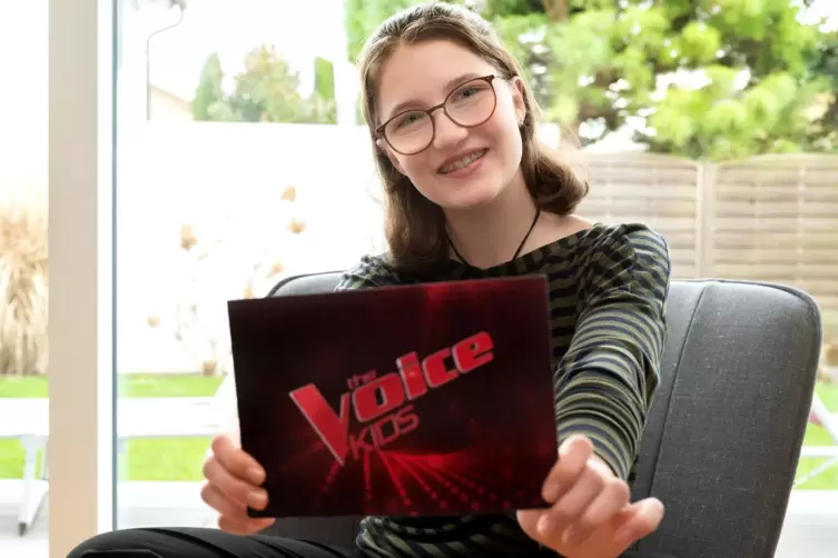 Ihre Einladungskarte: Mit der Teilnahme an den „Blind Auditions“ ging für Anna Heinke ein Traum in Erfüllung.