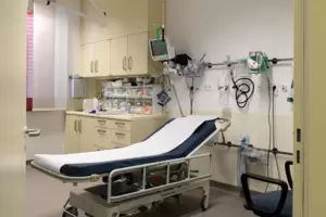 Bereitschaftsdienstzentrale Speyer: im Diakonissen-Stiftungs-Krankenhaus eingemietet. Bereitschaftsdienstzentrale Speyer: im Diakonissen-Stiftungs-Krankenhaus eingemietet.