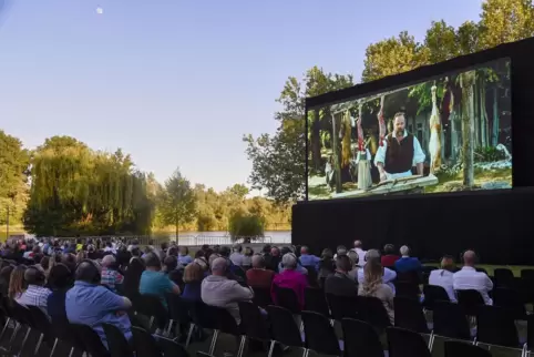 Auf dem Gondelfestplatz in Bobenheim-Roxheim: der Filmfrühling.