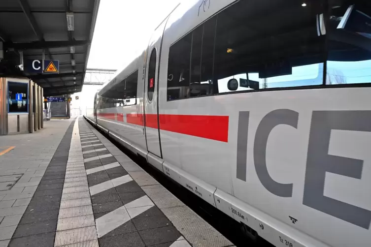 Direkte ICE-Verbindungen zwischen der Pfalz und Metropolen sind besonders gefragt. Noch relativ neu ist ein ICE nach München mit