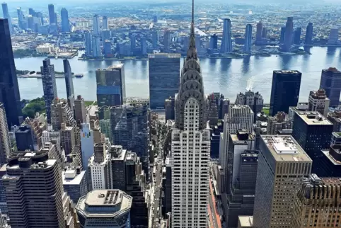 Das Chrysler Building, vom Empire State Building aus gesehen.