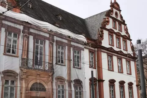 Fassadenrenovierung außen, frischer Wind innen: das Institut Français in Mainz.