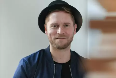 Der Popsänger Johannes Oerding tritt am Samstag in Frankfurt auf. Das lockt auch Fans aus der Südwestpfalz an. 