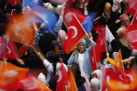Zahlreiche Frauen wählten in den vergangenen Jahren die AKP – das könnte sich jetzt ändern.