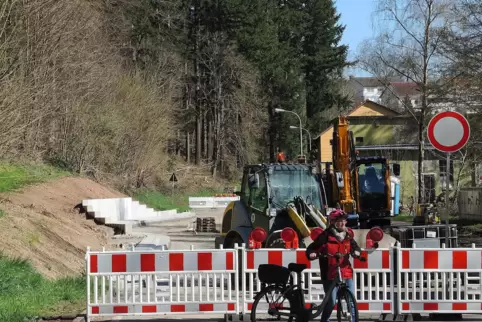 Der geplante Termin zur Baustellenöffnung am neuen Fahrbahnteiler Rimschweiler wird sich verzögern.