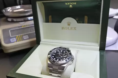 Diese Rolex ist echt. Bei der Uhr, um die es im Prozess ging, hat ein Gutachten die Fälschung bestätigt.