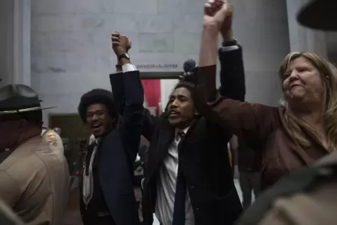 Demonstration für schärfere Waffengesetze: die demokratischen Parlamentarier Justin Pearson, Justin Jones und Gloria Johnson im 