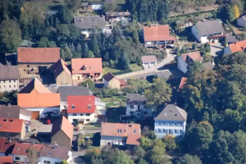 In Finkenbach wird das Dorfgemeinschaftshaus saniert. 