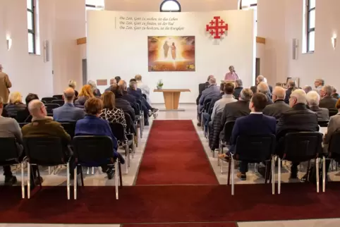 Das in der Region einzigartige Kolumbarium kommt an: Viele Gäste kamen zur Einweihung, 