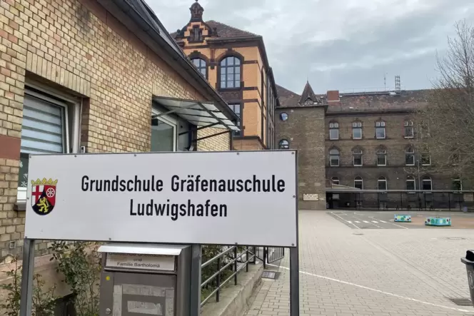 98 Prozent der Kinder in der Gräfenauschule im Hemshof haben einen Migrationshintergrund. 98 Prozent der Kinder in der Gräfenauschule im Hemshof haben einen Migrationshintergrund.