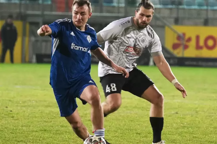 An beiden FKP-Toren beteiligt: Daniel Bohl (links), hier beim Spiel gegen Arminia Ludwigshafen.