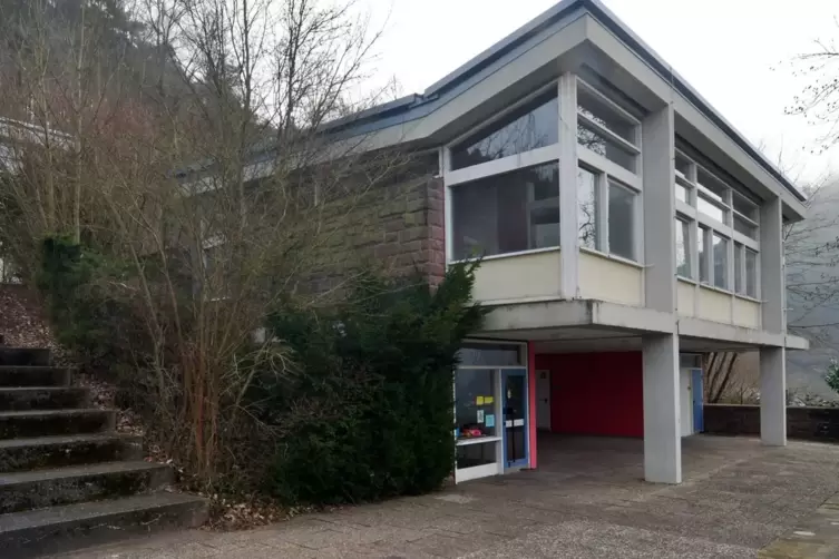 Soll als nächstes saniert werden: die Grundschule in Neidenfels. 